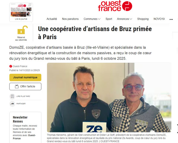 Photo de l’équipe DomoZE recevant le prix Coup de Cœur lors du Grand Rendez-Vous du Bâti 2025 organisé par Zepros.